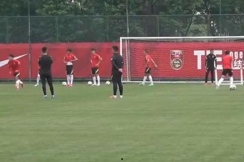 记者爆料中国队视频,中国队幕后精彩瞬间  第1张