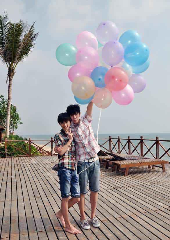 网红情侣吵架吃瓜,吃瓜群众围观热议 第2张 网红情侣吵架吃瓜,吃瓜群众围观热议 第2张